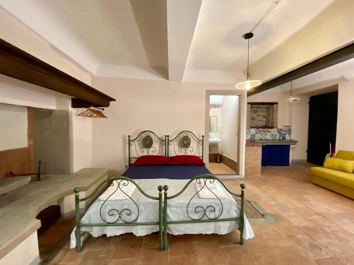 Loft Moorings Bed & Breakfast Barga