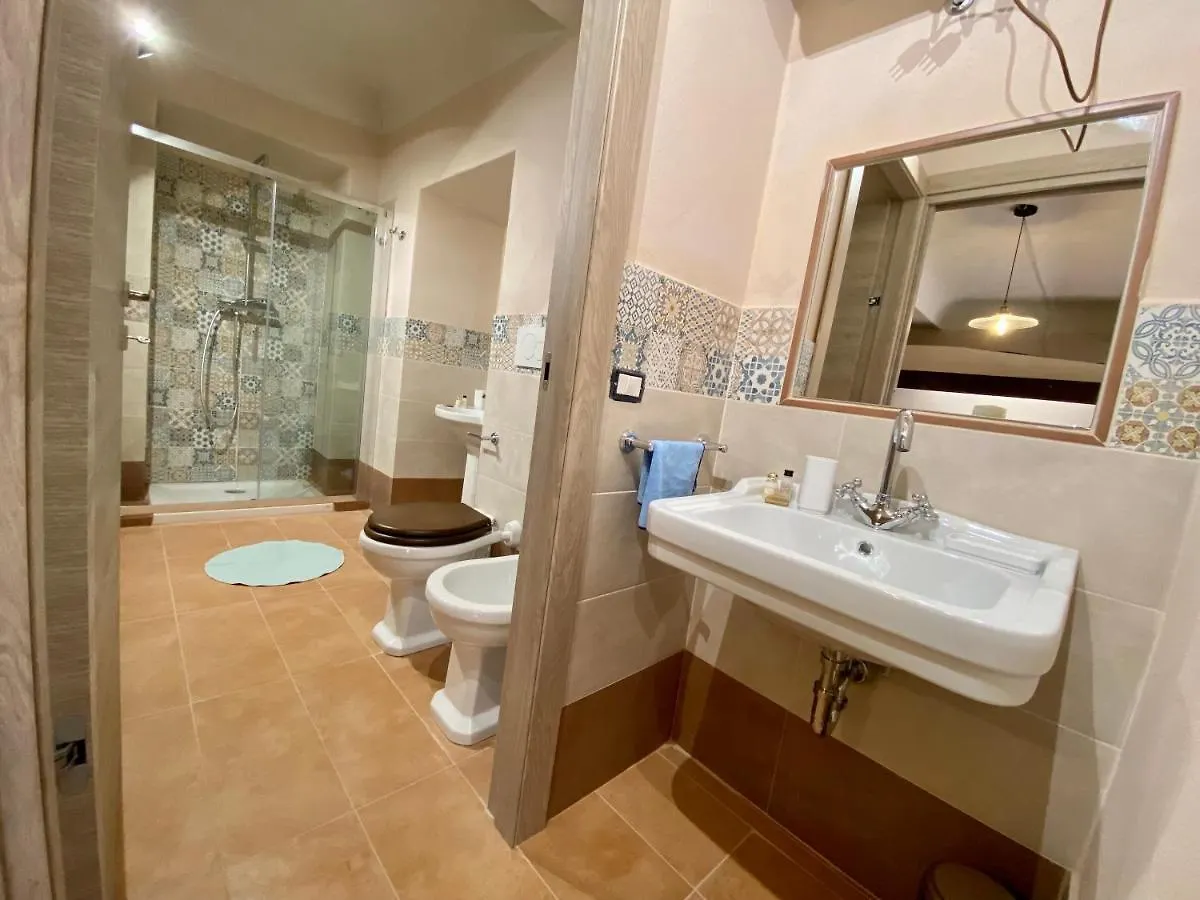 Loft Moorings Bed & Breakfast Barga 0*,  Italy