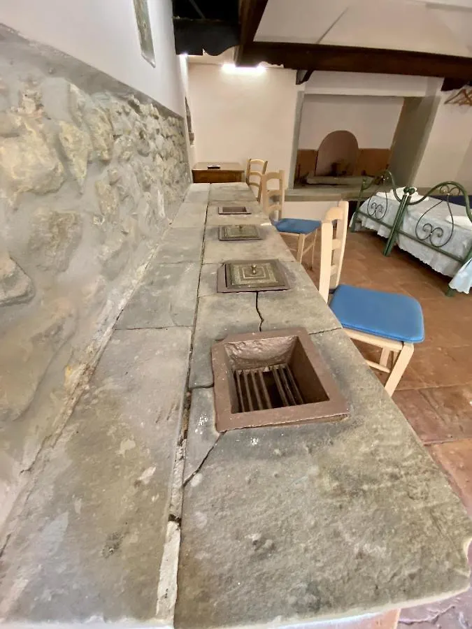Loft Moorings Bed & Breakfast Barga 0*,  Italy