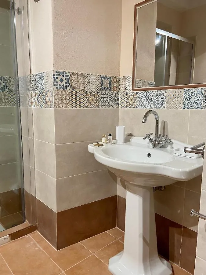 Loft Moorings Bed & Breakfast Barga 0*,